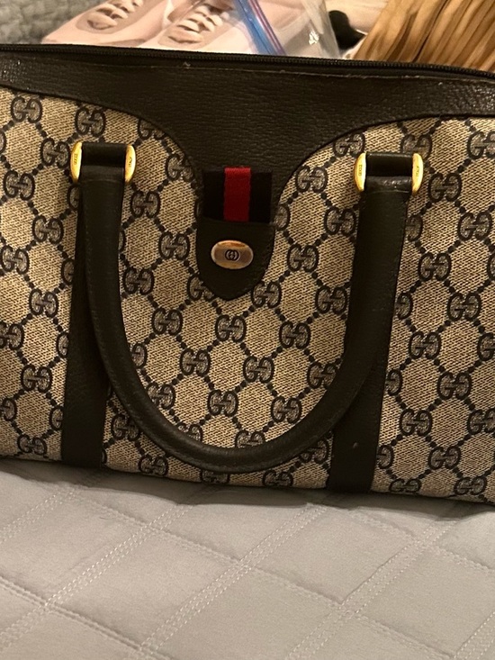 Gucci Handbags - Gucci Navy Boston Handbag Vintage 1980’s